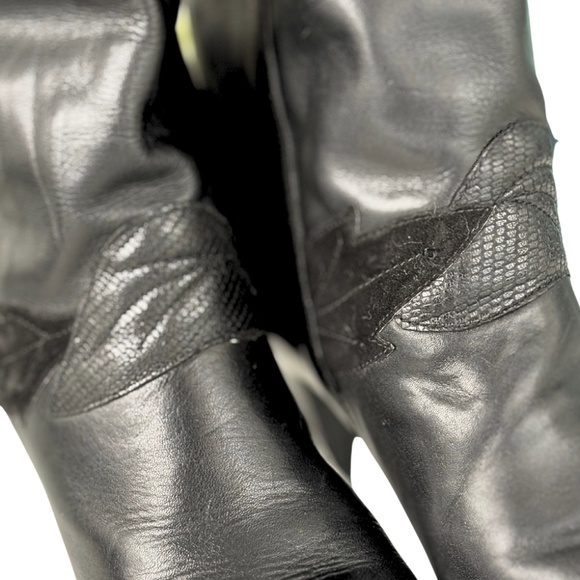 Vintage Gloria Vanderbilt Black Leather Boots – Late 70s / 80s (Size 6.5 US) - Picture 7 of 8